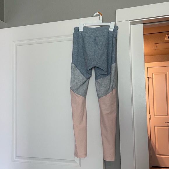 Outdoor voices leggings - Picture 2 of 2